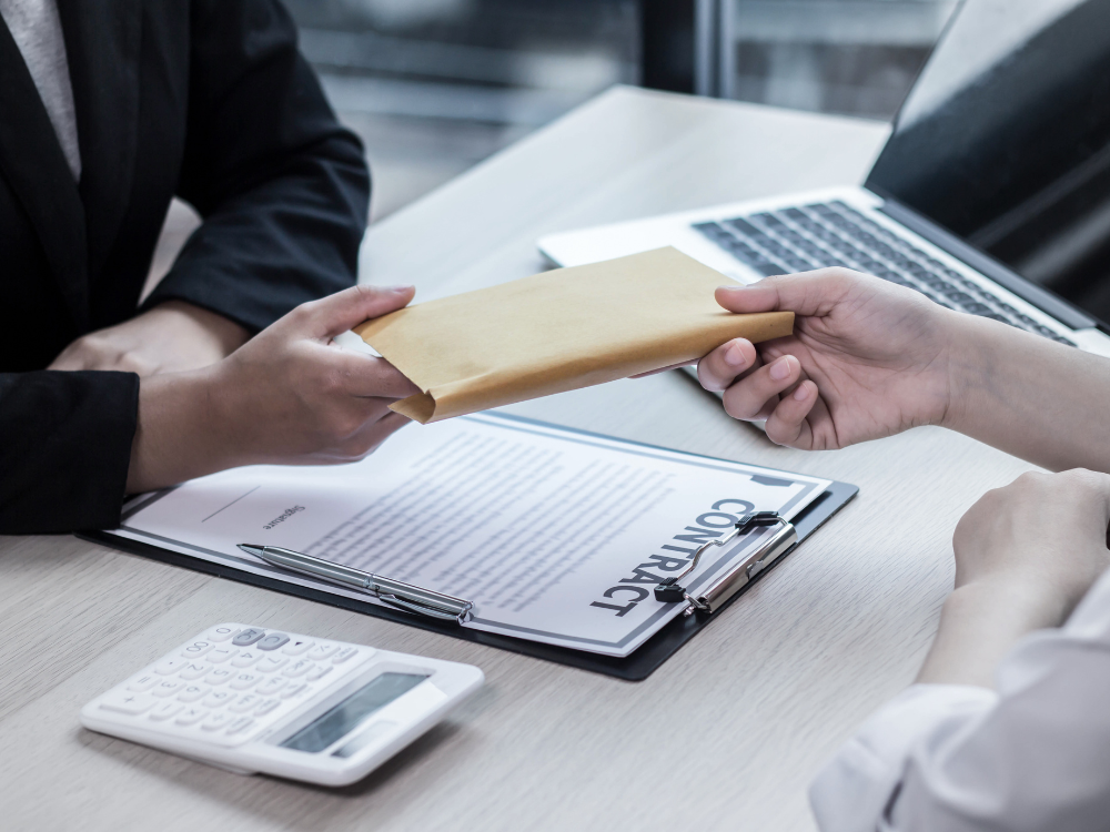 ペット用品ECサイト運営で必要な届出・資格・許可とは