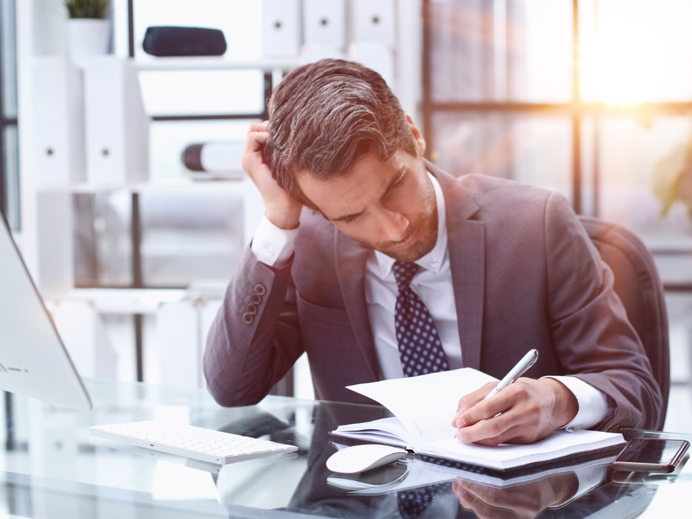 コーポレートのサイトリニューアル費用における注意点